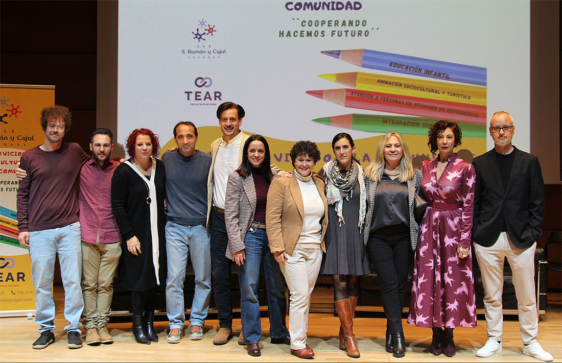 Profesores del departamento de Servicios Socioculturales y a la Comunidad del CES S. Ramón y Cajal