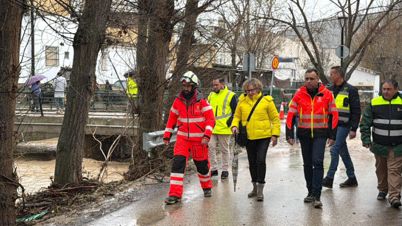 Visita del Presidente de Diputación a Benalua de las Villas (DIPGRA)
