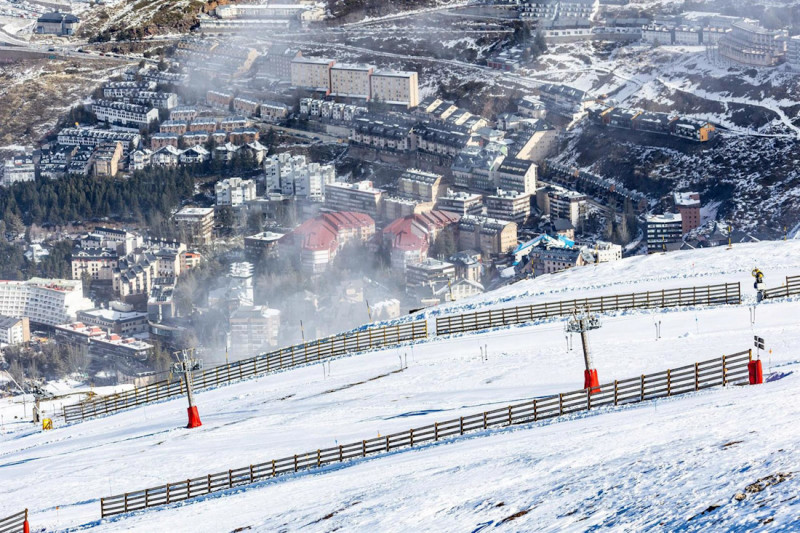 Foto de la línea del telesquí El Puente II (CETURSA/ARCHIVO) Foto de la línea del telesquí El Puente II (CETURSA/ARCHIVO)