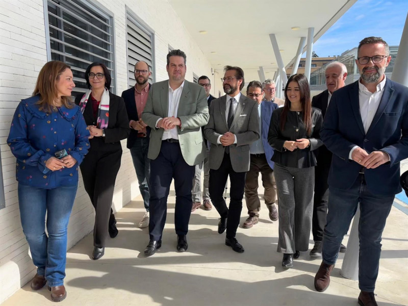 Visita de Junta y Ayuntamiento de Maracena al IES Atalaya (AYUNTAMIENTO) Visita de Junta y Ayuntamiento de Maracena al IES Atalaya (AYUNTAMIENTO)