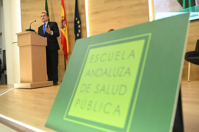 El consejero de Sanidad, Presidencia y Emergencias, Antonio Sanz