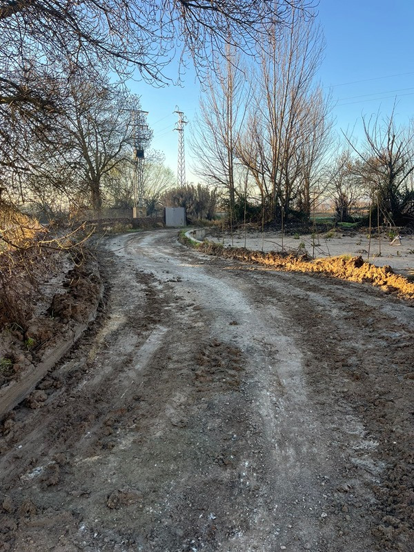 (AYTO. FUENTE VAQUEROS) (AYTO. FUENTE VAQUEROS)