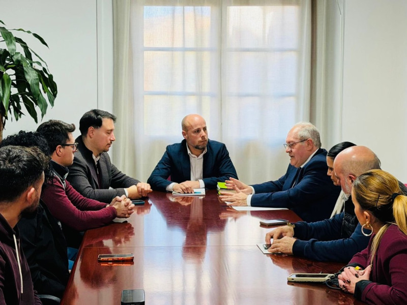 Imagen de la reunión (JUNTA) Imagen de la reunión (JUNTA)