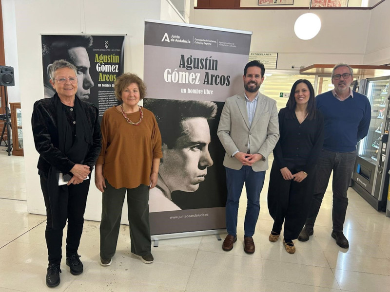 Presentación de la exposición 'Agustín Gómez Arcos. Un hombre libre' (JUNTA)