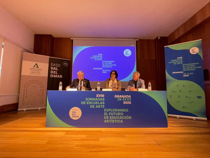 Jornadas en la Escuela de Arte y Superior de Diseño José Val del Omar de Granada (JUNTA)