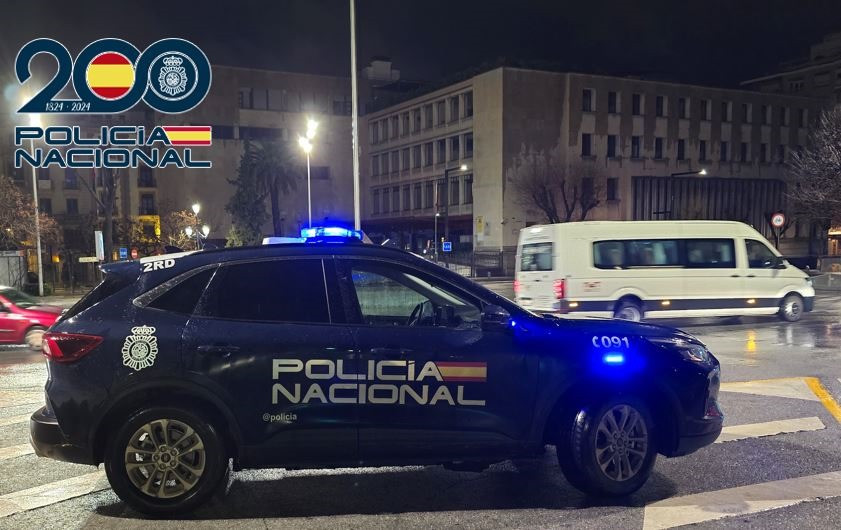 Vehículo de la Policía Nacional (POLICÍA NACIONAL)