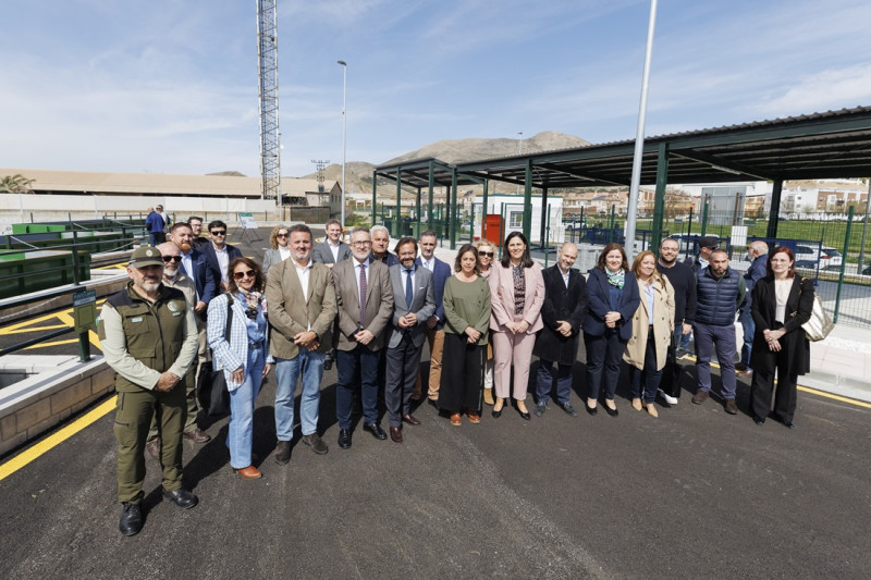 Visita al punto limpio de Atarfe (JUNTA) Visita al punto limpio de Atarfe (JUNTA)