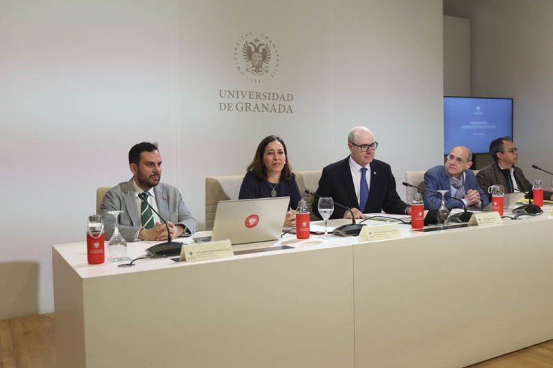 Presentación del anteproyecto de estatutos de la UGR (GPMEDIA)