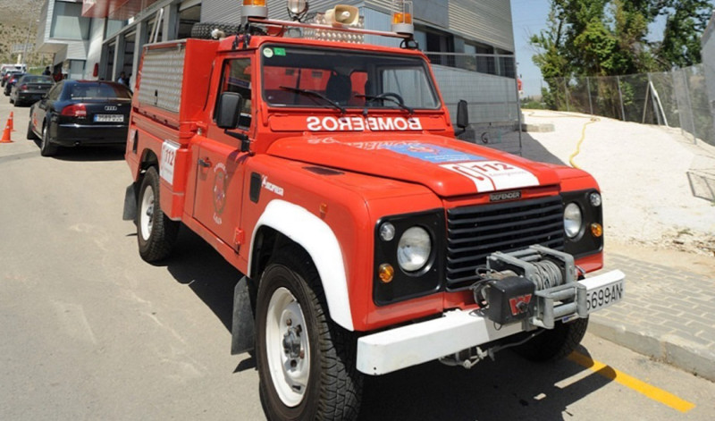 Imagen de un vehículo de bomberos (112 ANDALUCÍA) Imagen de un vehículo de bomberos (112 ANDALUCÍA)