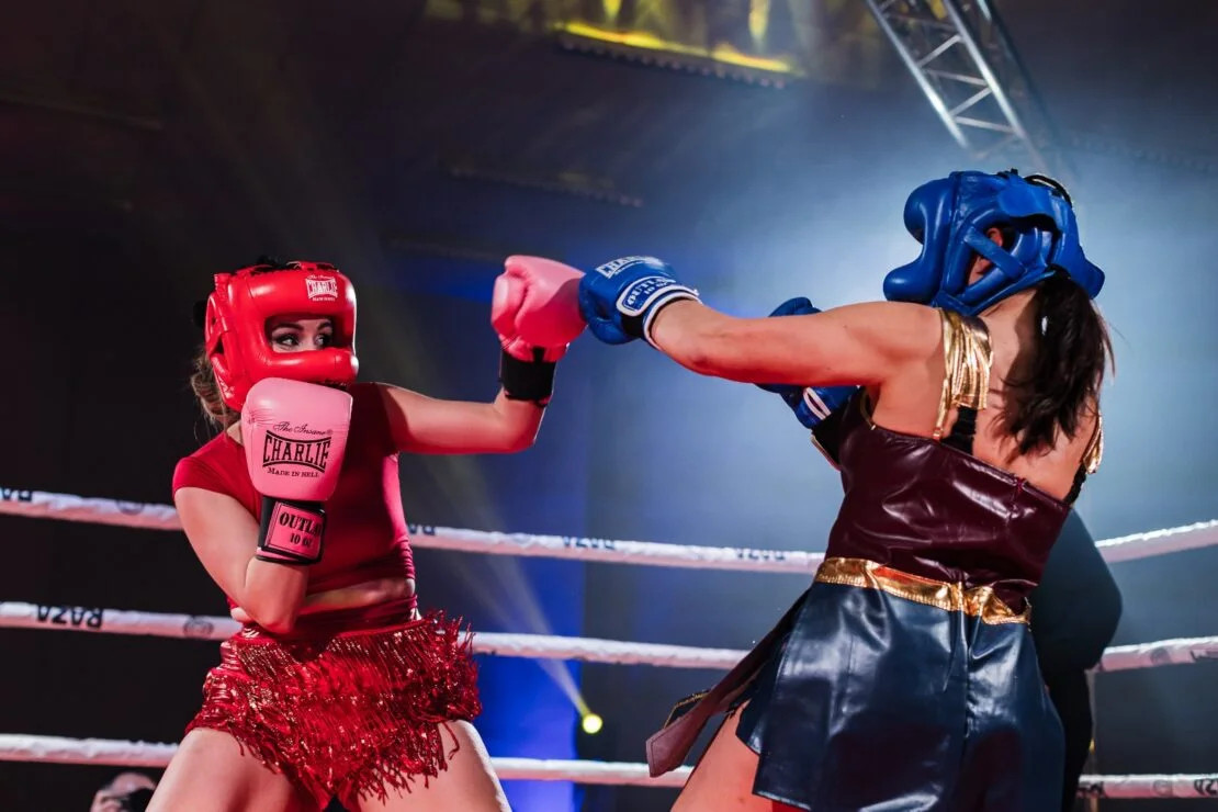 (THE WEDDING PARTY LA VELADA)