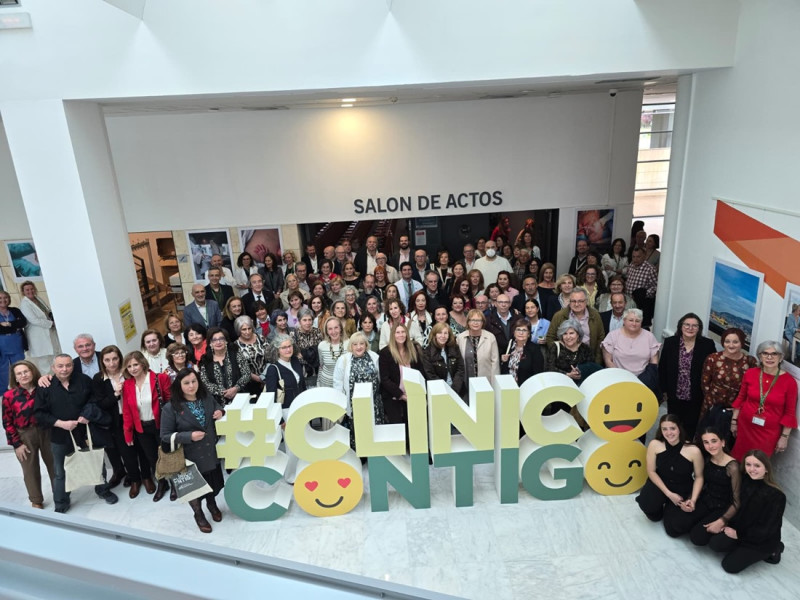 Grupo de jubilados homenajueados (HUSC)(