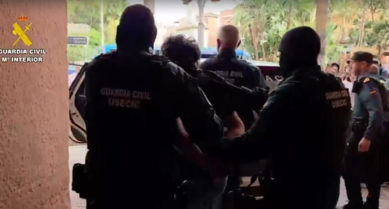 Momento de la detención del presunto agresor (GUARDIA CIVIL) Momento de la detención del presunto agresor (GUARDIA CIVIL)