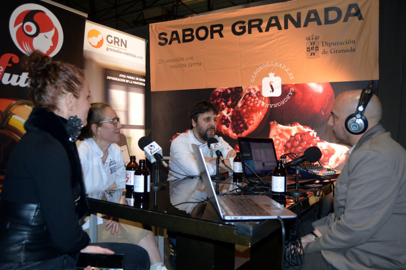 Entrevista a Lola Marín y Chechu González Entrevista a Lola Marín y Chechu González