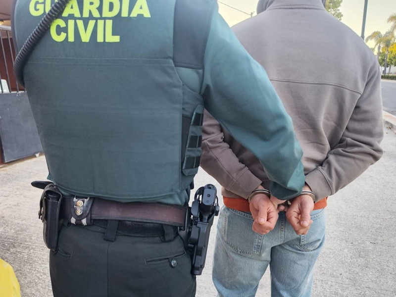Detención de la Guardia Civil (GUARDIA CIVIL) Detención de la Guardia Civil (GUARDIA CIVIL)