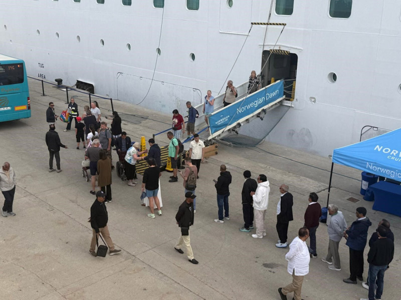 Crucero en el Puerto de Motril (PUERTO DE MOTRIL)