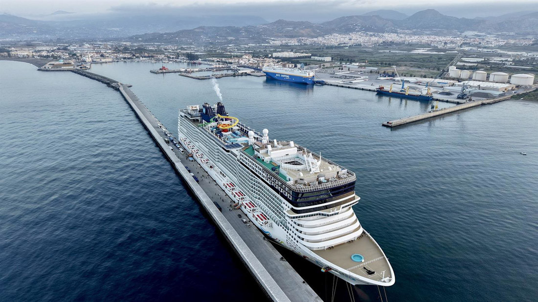 Crucero (PUERTO DE MOTRIL)