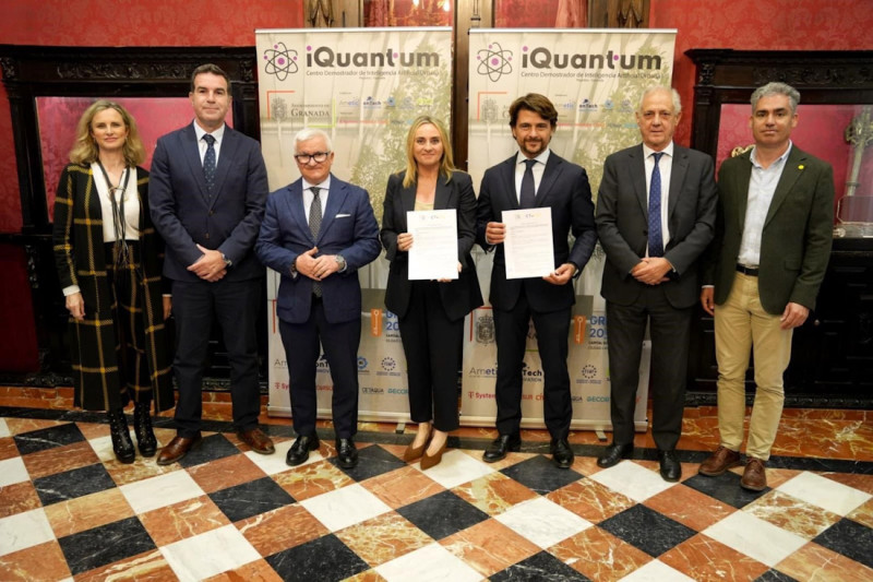 Acto de firma de protocolo entre el Ayuntamiento de Granada y la Fundación Corporación Tecnológica de Andalucía (AYUNTAMIENTO DE GRANADA) Acto de firma de protocolo entre el Ayuntamiento de Granada y la Fundación Corporación Tecnológica de Andalucía (AYUNTAMIENTO DE GRANADA)