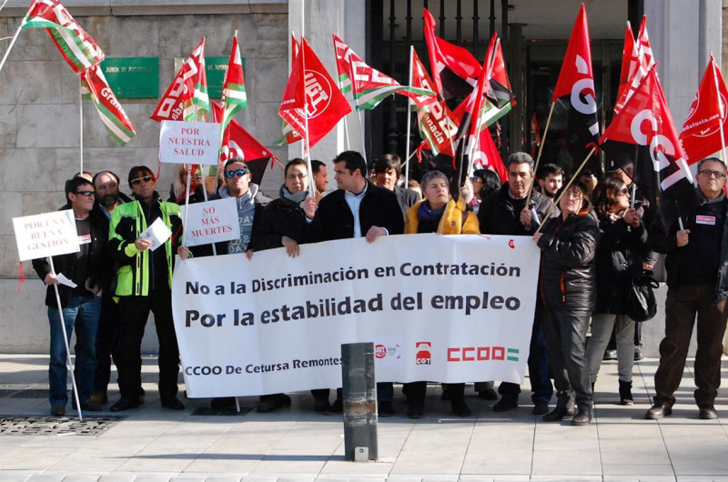 Concentración de los trabajadores de Cetursa Remontes.