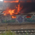 Incendio en una nave de textiles en el Polígono Juncaril (PROTECCIÓN CIVIL PELIGROS)