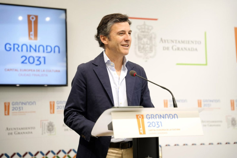El portavoz del equipo de gobierno y edil de Cultura, Jorge Saavedra, ha anunciado en rueda de prensa, tras Junta de Gobierno (AYUNTAMIENTO DE GRANADA) El portavoz del equipo de gobierno y edil de Cultura, Jorge Saavedra, ha anunciado en rueda de prensa, tras Junta de Gobierno (AYUNTAMIENTO DE GRANADA)