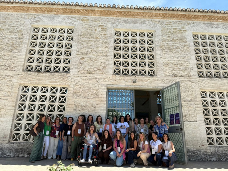 Foto de familia de las participantes (PROMOVEGA)