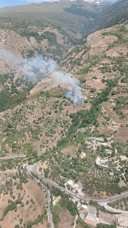 Imagen del incendio declarado pasadas las 13,00 horas en el paraje Las Hoyas del municipio granadino de Soportújar. A 17 de junio de 2026 (PLAN INFOCA)