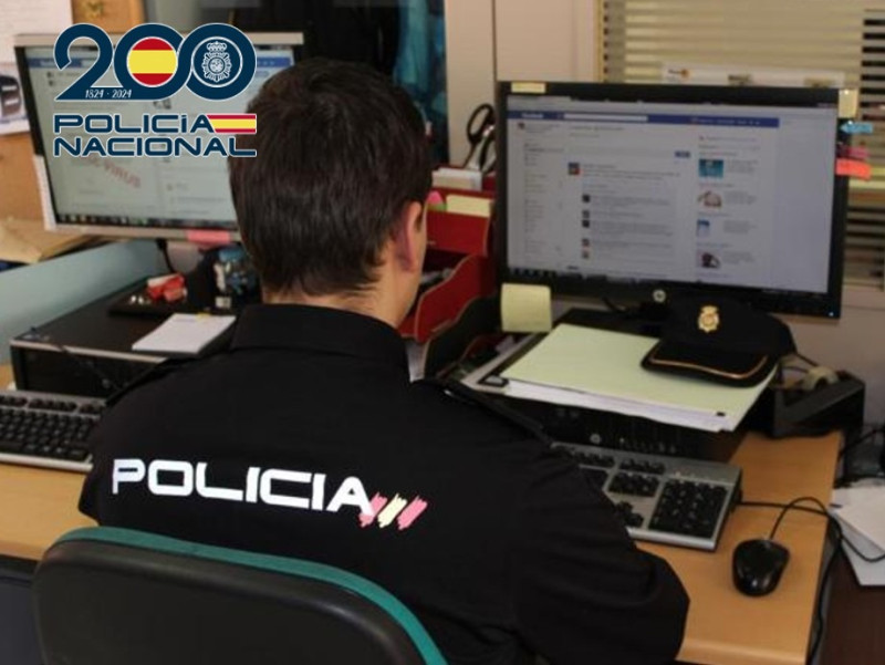 Agente de la Policía Nacional (POLICÍA NACIONAL) Agente de la Policía Nacional (POLICÍA NACIONAL)