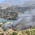 Incendio forestal declarado el sábado, 25 de julio, en el pantano del Beznar, en la localidad granadina de El Valle (PLAN INFOCA)